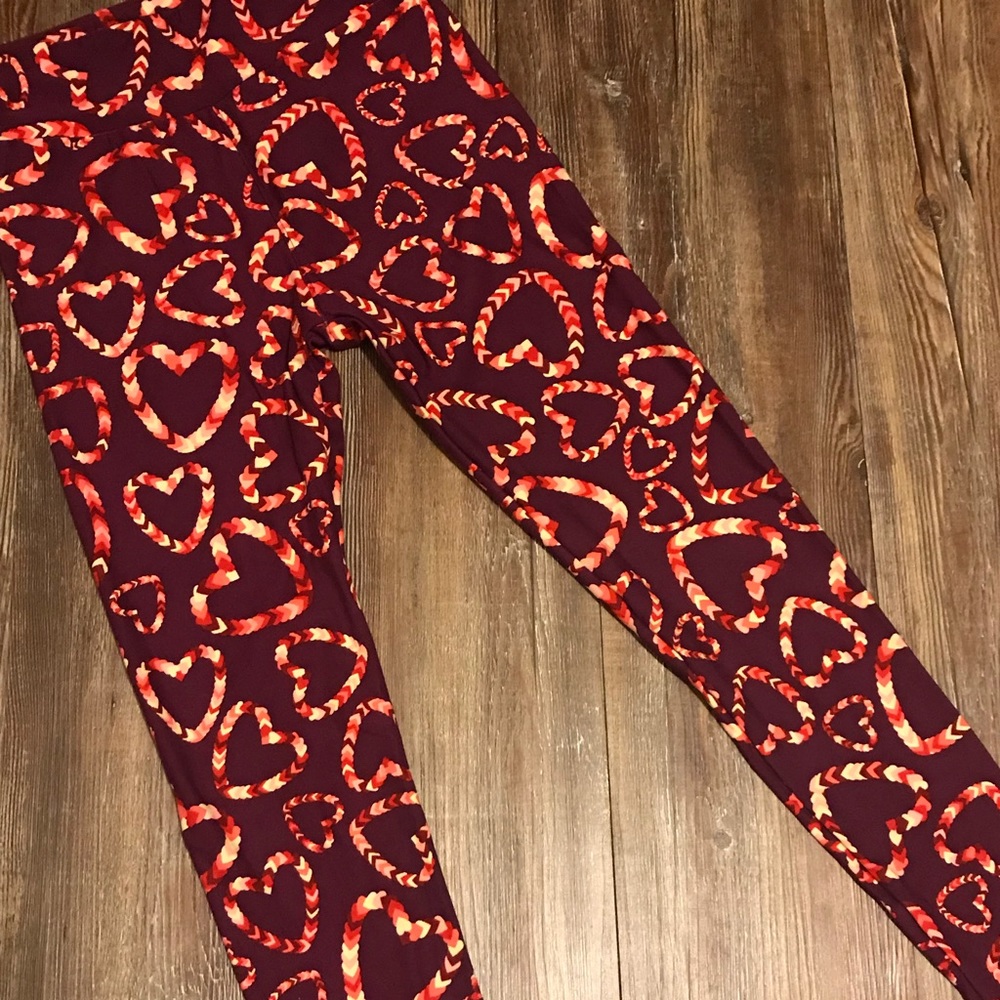 OS Lularoe Valentine’s Leggings